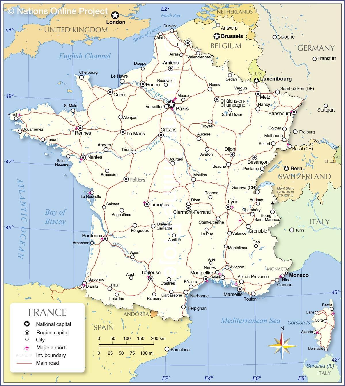 Аэропорты Франции на карте международного
